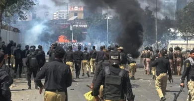 Pakistan orders 3-day curfew